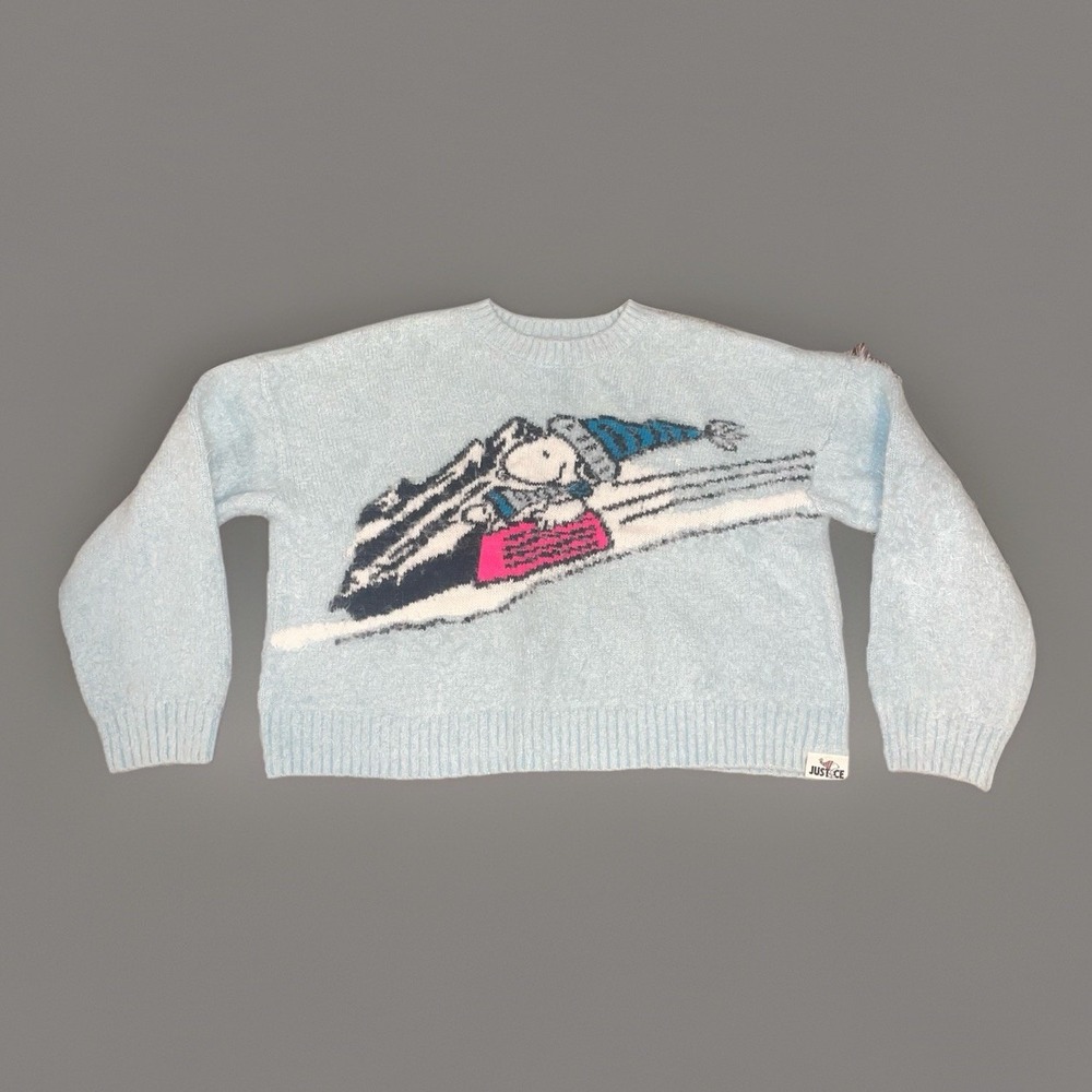 Girls Snoopy Peanuts Sledding Fuzzy Knit Sweater by Justice- Size Small (7/8)